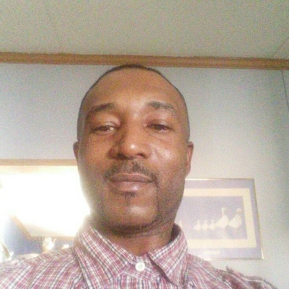 Meet your Posher, Kobe - Picture 1 of 1